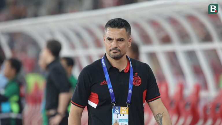 Persija Terlempar dari 4 Besar BRI Liga 1, Carlos Pena Tidak Khawatir Dipecat